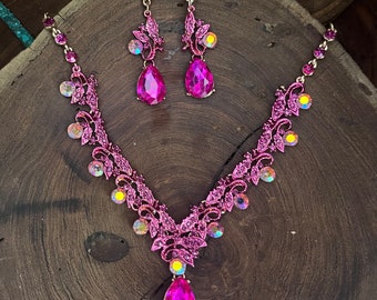 アクセサリー DIFFERENT NECKLACE PREMIUM Amazon.com: EVER FAITH Women's Marquise CZ Leaf Teardrop