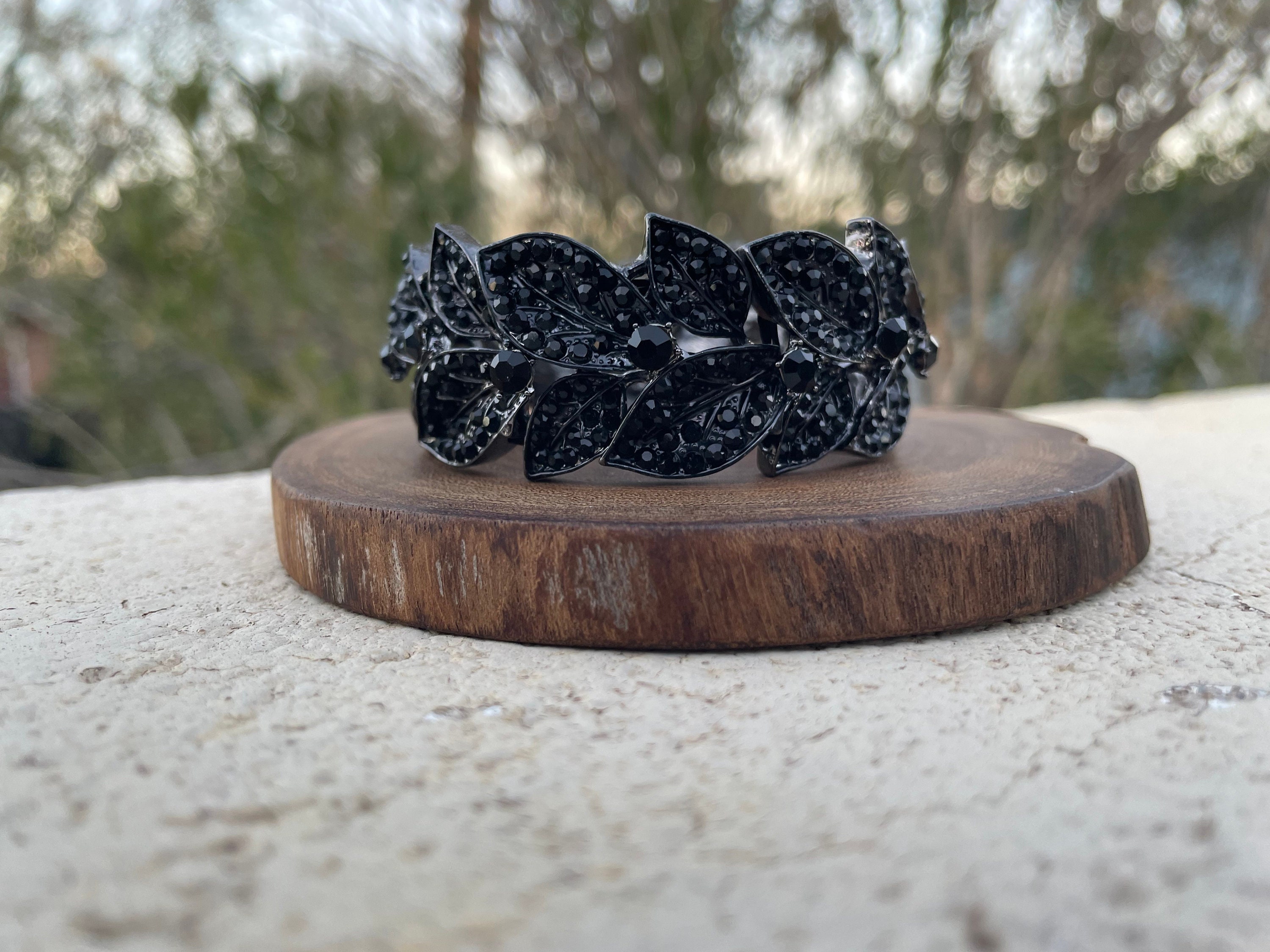 Black bangle - Etsy 日本 Black bangle - Etsy 日本