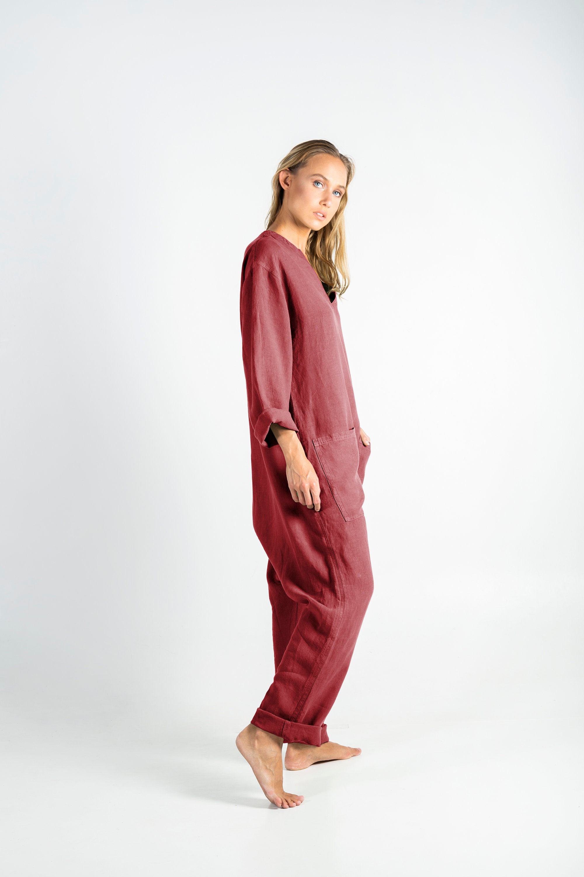 Long-Sleeved Linen Jumpsuit - Gentle Herd