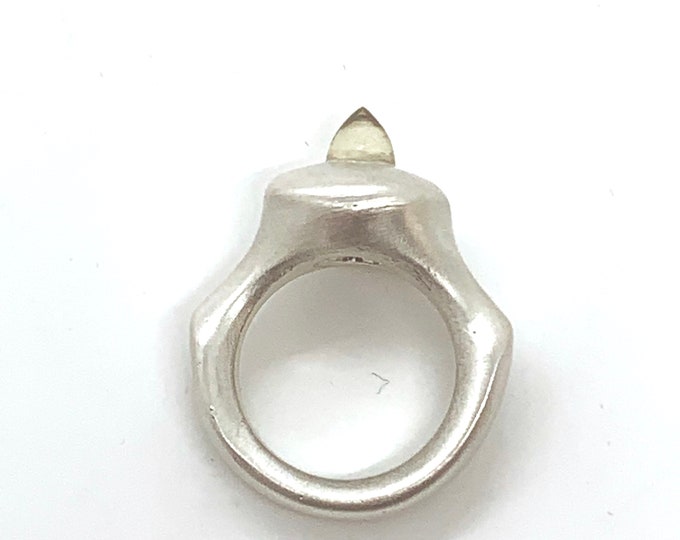 PURE silver (999+/1000) ring. Citrine quartz.