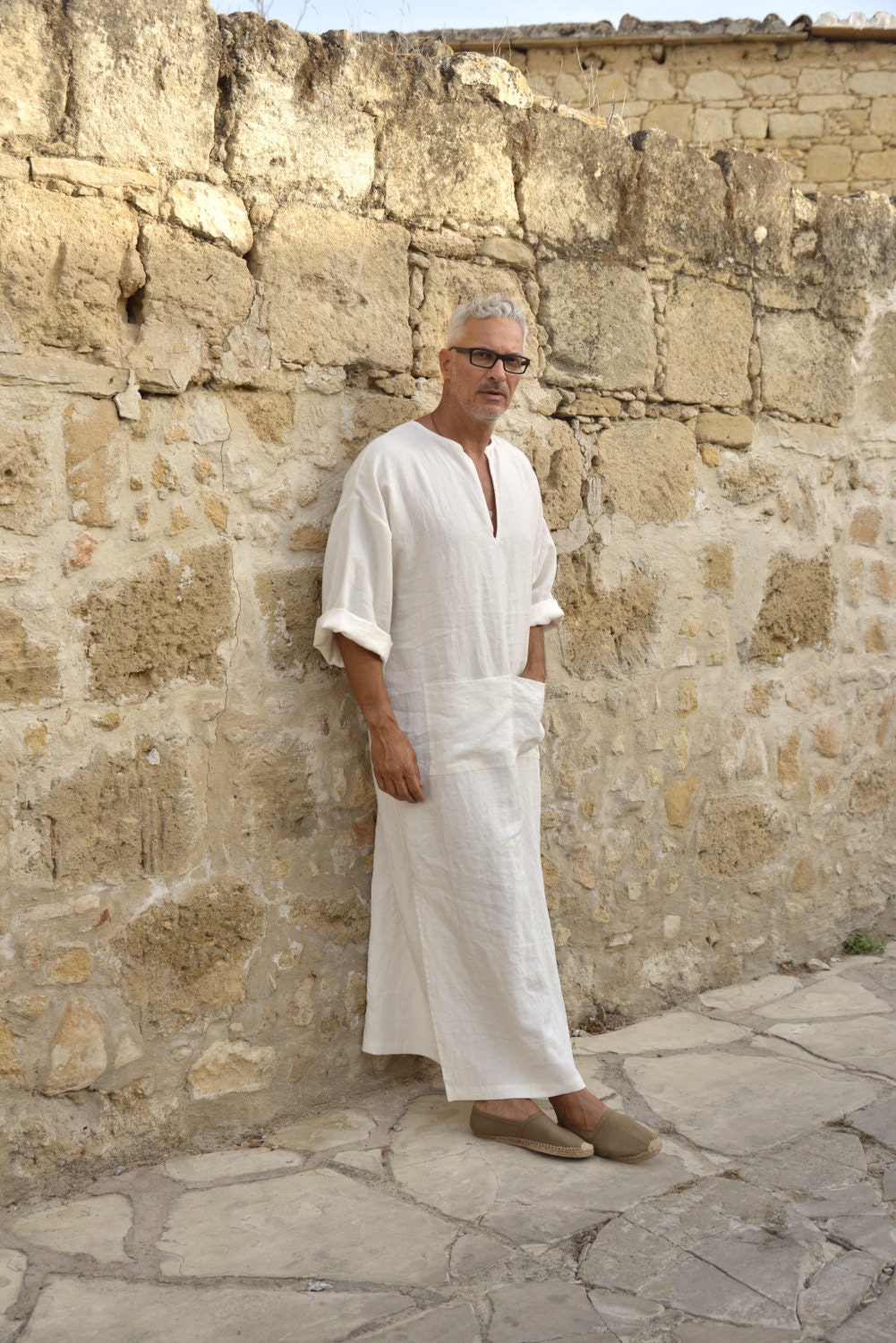 CLASSICO. Mens chalk white soft linen caftan with front pocket. Light ...