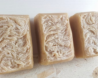 Banana Honey Oatmeal Milk Soap /Oatmeal soap / Honey Soap / sensitive soap / Banana Milk Soap (gentle, sooth, milk, banana, oats, handmade)