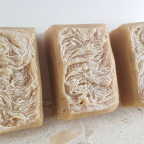 Banana Honey Oatmeal Milk Soap /Oatmeal soap / Honey Soap / sensitive soap / Banana Milk Soap (gentle, sooth, milk, banana, oats, handmade)