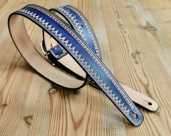 Correa de guitarra de cuero curtido vegetal azul noruego