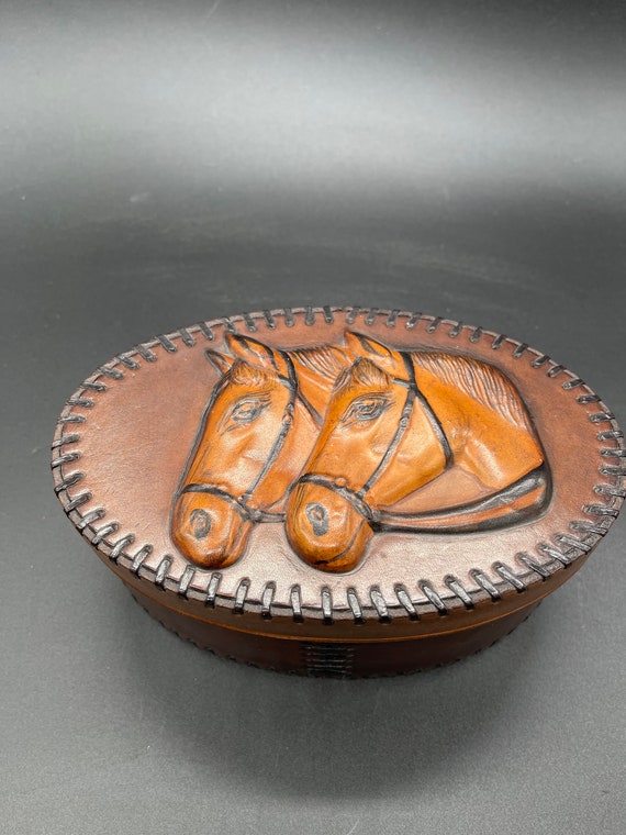 Beautiful Vintage Hand Tooled Leather Trinket Box