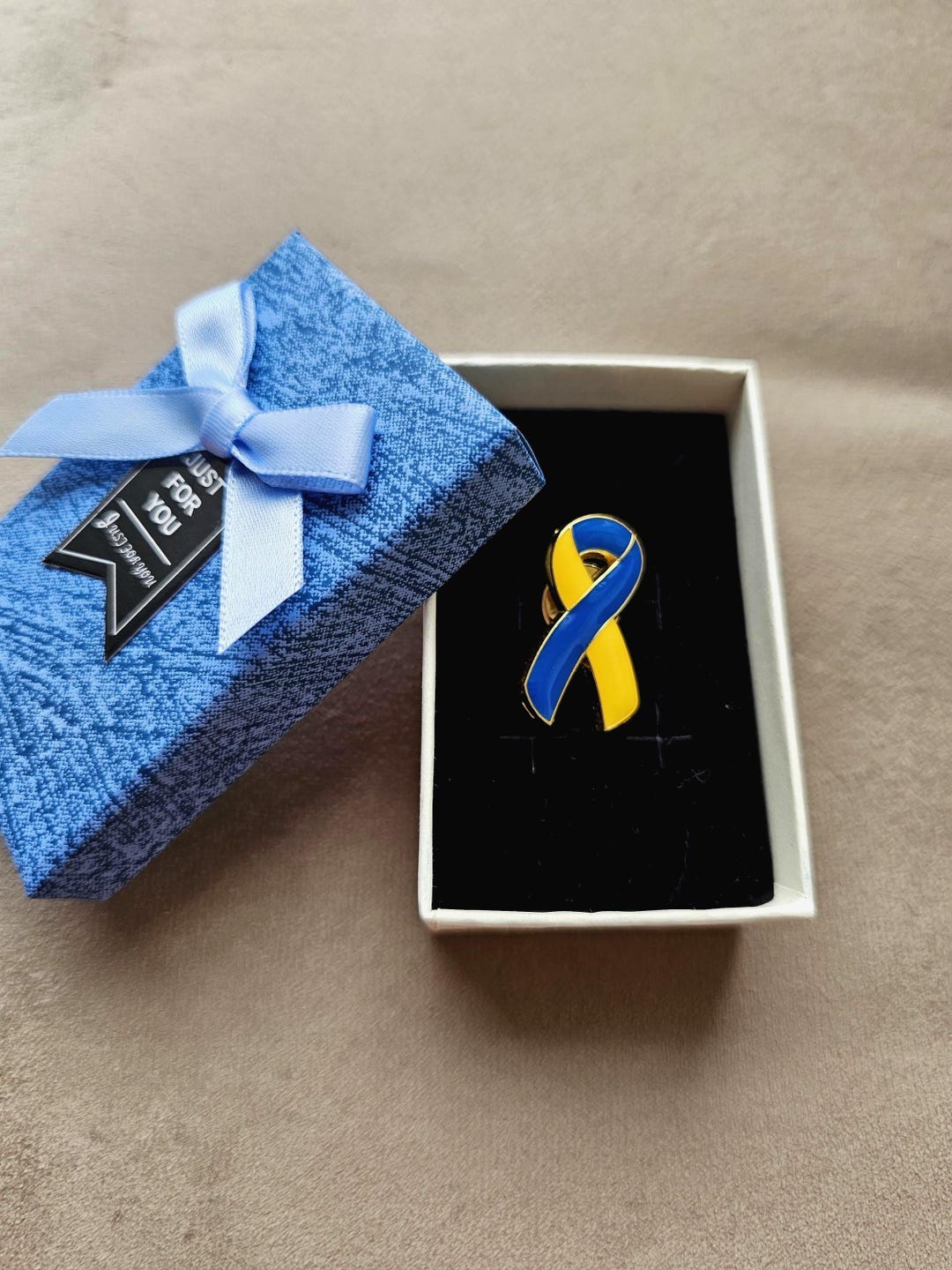 Ukraine Ribbon Support Ukraine Flag Ribbon Brooch - Support Badge, Patriotic Gift - Etsy