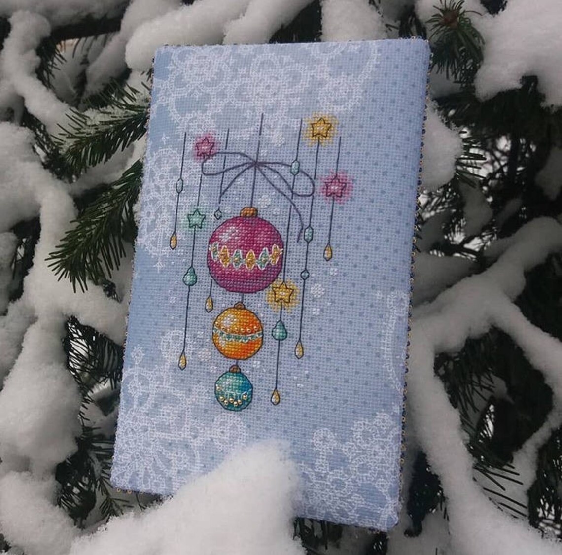 Christmas ball cross stitch pattern by crosstitchcom