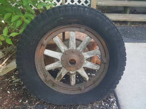 How To Change Tire On Wooden Wheel Antique Car - Antique Cars Blog