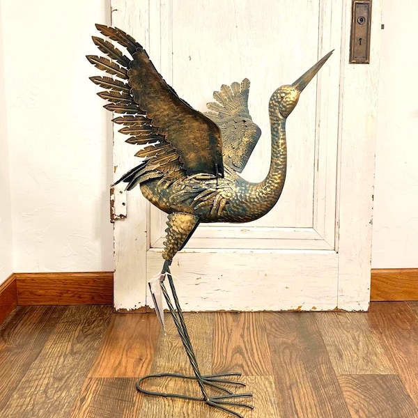 Metal Crane Outdoor Statue w/ Large Wings Garden Art Yard Pond Lake Decor FB39