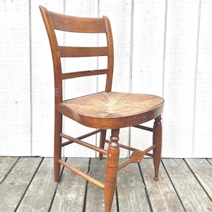 Antique Rush Seat Dining Chair, Ladderback Side Dining Chair DP48