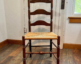 Antique Walnut Wood Ladderback Wood Dining Side Chair Rush Seat NOT FREE SHIP EB24