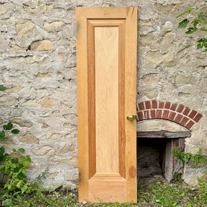Antique Two Step Panel Wood Interior Door, Reclaimed. Renovation, Architectural Salvage 23 3/4&quot; x 77 3/4&quot; FL2-RH