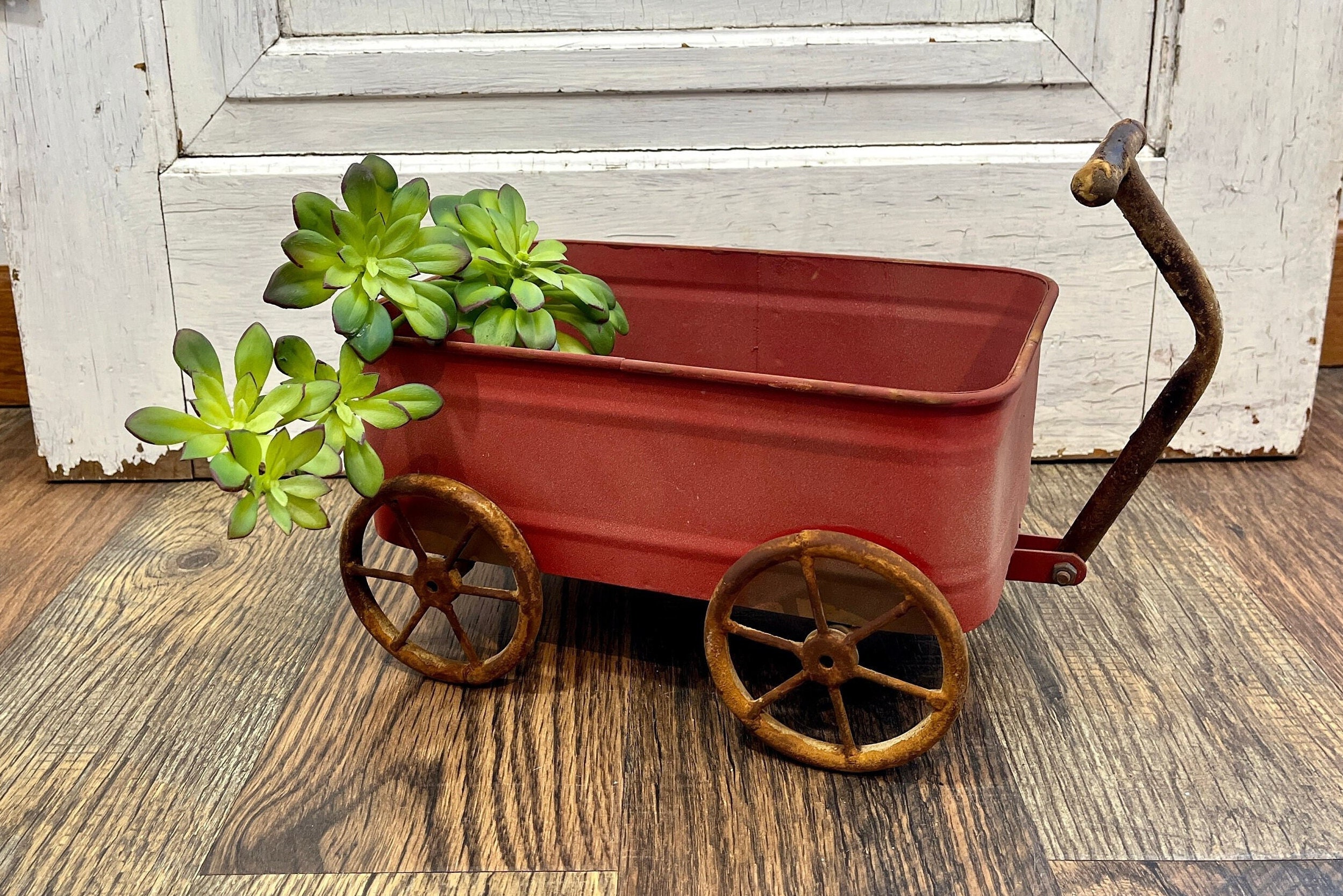 Red metal wagon new arrivals