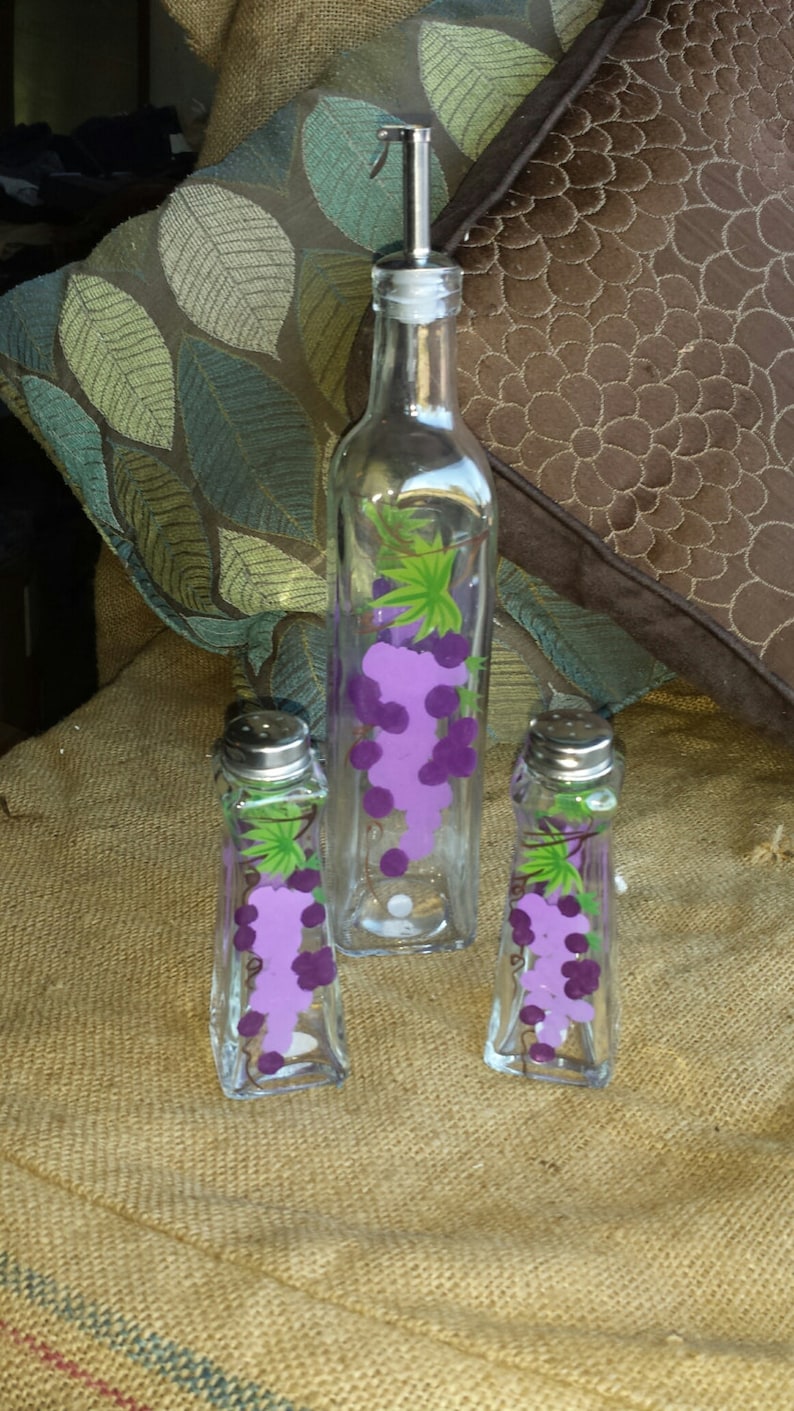 Hand Painted Glass Grape Salt and Pepper Shakers Accessories Purple Decor Gift Olive Oil Dispenser Bottle Matching Set of 3 Wine Decor