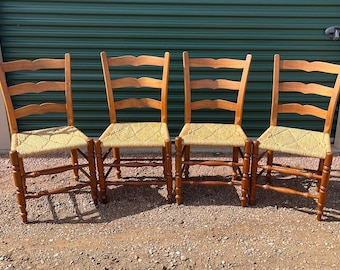 Vintage Maple Ladderback Rush Seat Wood Dining Side Chairs, Set of 4, French Country Farmhouse Style EN76
