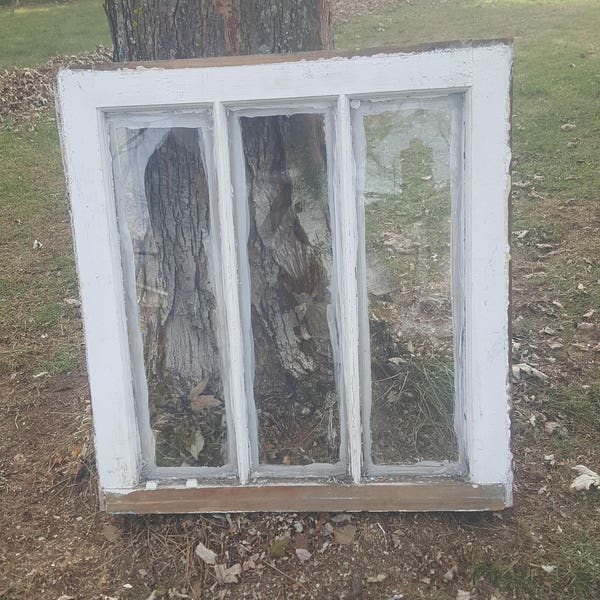 Old Wood Window Frame, Three Pane, Wedding Seating Chart, Architectural Salvage, Building Supply, Farmhouse Style, Modern French Rustic AN30