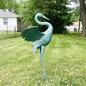 Heron Crane Statue Outdoor Bird Sculpture w/ Wings Garden Art Yard Lawn Decorations FF17