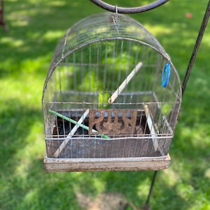 Antique Hendryx Birdcage for Garden Art Country Cottage Metal Bird Garden Decor DR55