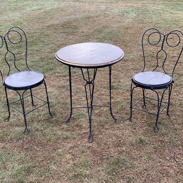 Vintage Wood & Iron Bistro Dining Table and Two Cafe Chairs DD77