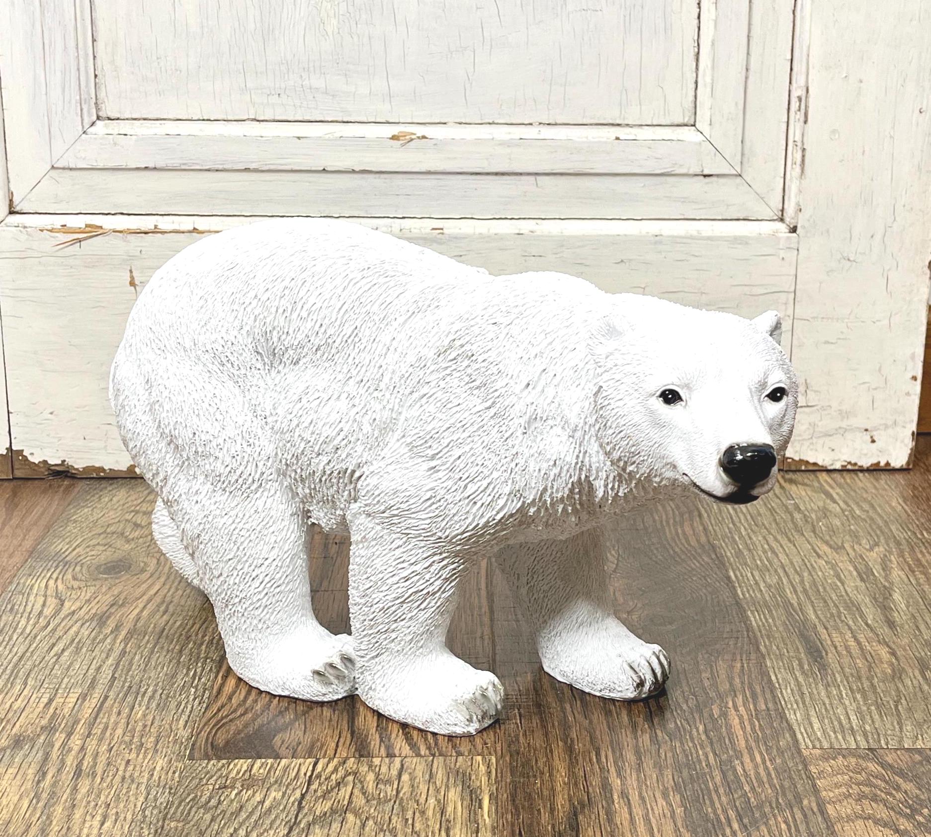 Polar Bear Statue 17