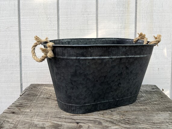 Set of 2 Oval Harvest Buckets with Handles