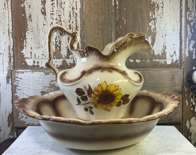 Antique Water Pitcher and Wash Basin Set Country Farmhouse Etsy