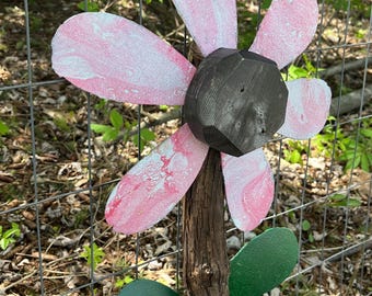 Rustic Metal Flower Garden Stake Yard Art Outdoor Decor, Rusty Flowers EQ21