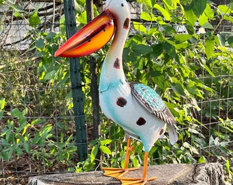 Pelican Statue Metal Coastal Bird Outdoor Garden Sculpture Stake Yard Art Lawn Decor ER27