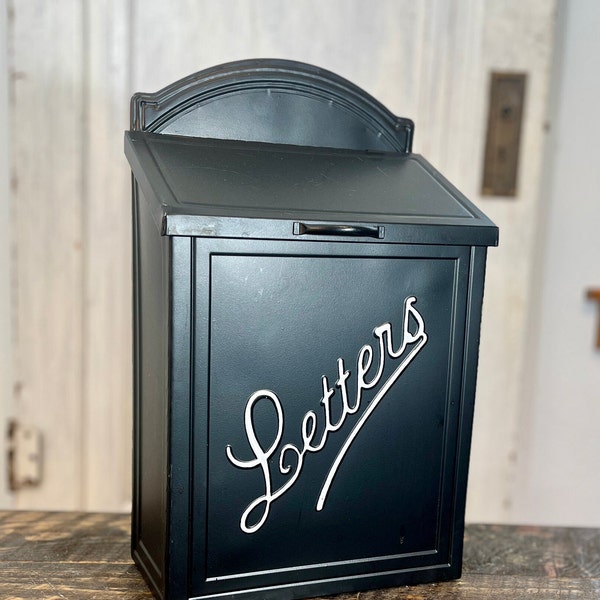 Vintage Inspired White Metal Post Mailbox Garden Bird Decor Garden Art