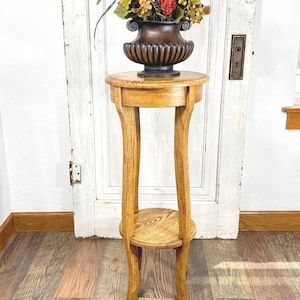 Vintage Wood Plant Stand Tall Cambriole Oak Tiered Shelf FH42