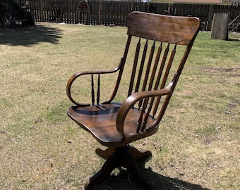 Antique Executive Spindle Back Bentwood Arm Wood Office Bankers Chair Adjustable Tilt Swivel 1900's DL6