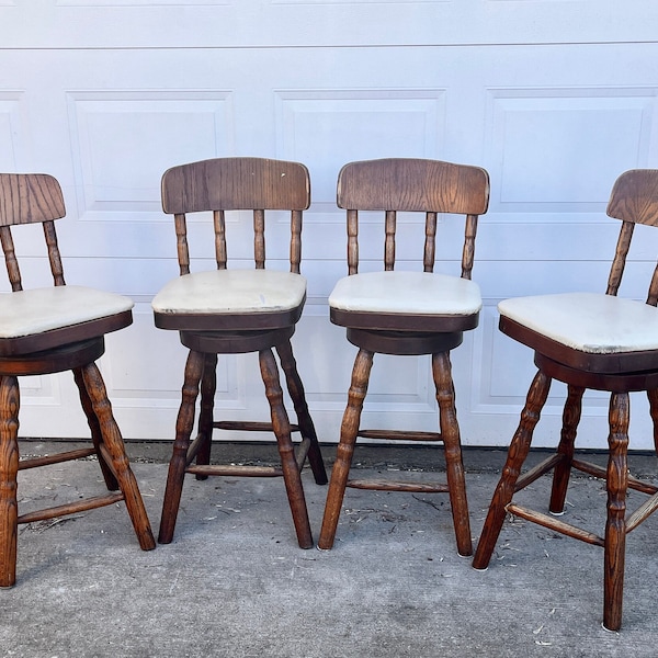 Vintage Rustic Solid Wood Bar Counter Height Upholstered Swivel Stools, Set of 4 DZ97