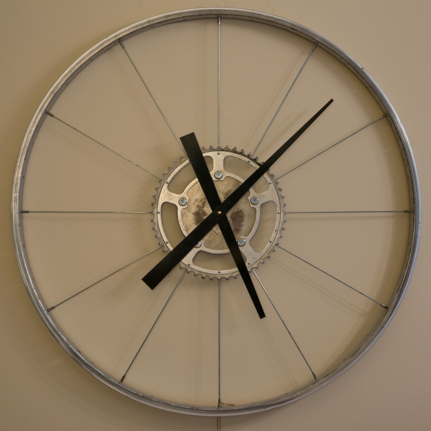 Handmade UpCycled Vintage Bicycle Rim Clock | Etsy