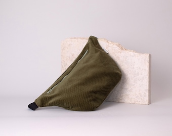 Bum bag • corduroy • L • olive green •