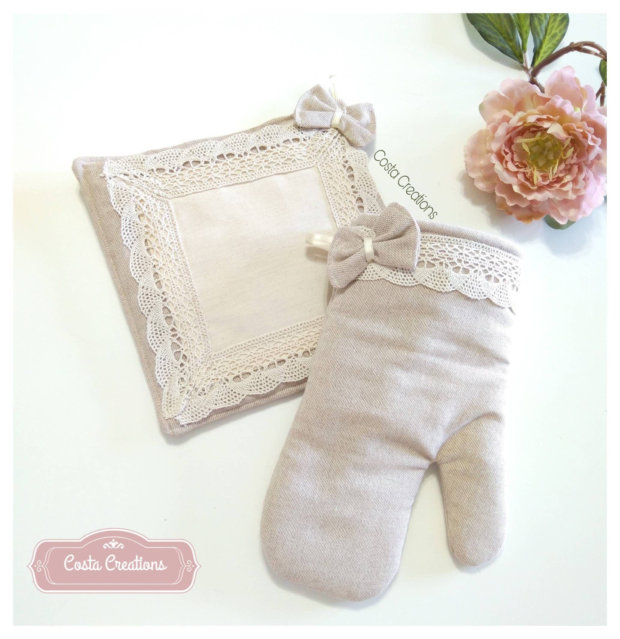 Presine Forno A Cuore Shabby Chic - Coppia 19x19 Cm, Tessuto Beige, Coordinato Cucina
