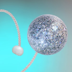 90mm air glitterbomb contact poi (single) - unique, holographic silver, custom glitter day poi