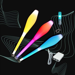 vision LED juggling clubs - set of 3 with remote - world&#39;s favorite glow clubs