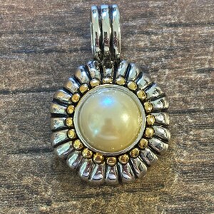 necklace pendant