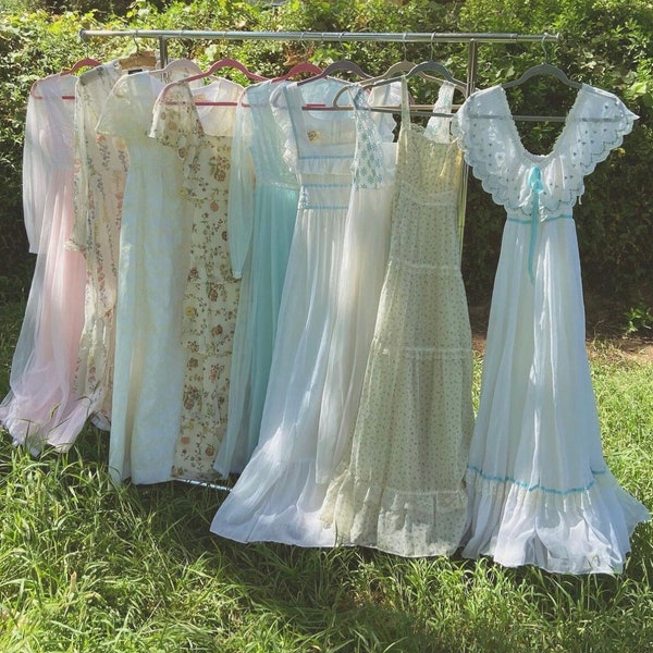 Vintage Dress Bundle•3•