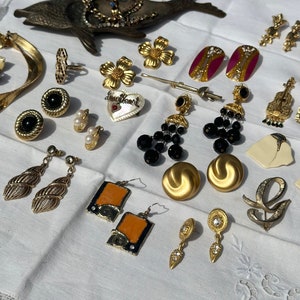 vintage statement jewelry
