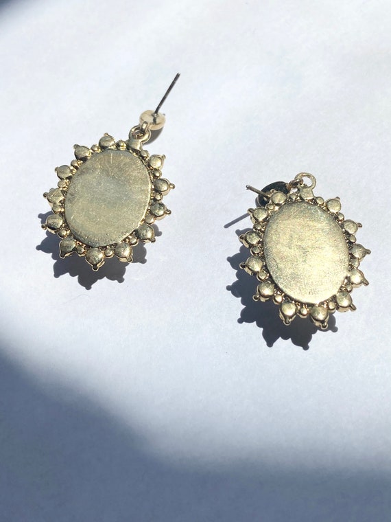 vtg pearl and rhinestone earrings - image 4