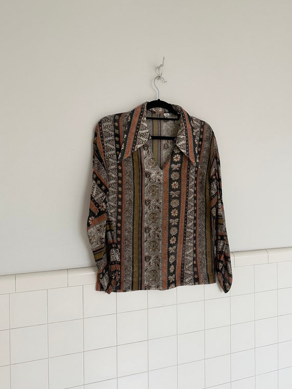 70s printed blouse • medium•