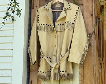 Lederjacke mit Fransen aus den 1940er Jahren • Größe S • Sportliche Kleidung im Stil des Mittleren Westens