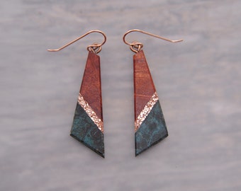 Boucles d'oreilles triangle en cuivre vert brun en ronce de loupe avec incrustation de cuivre