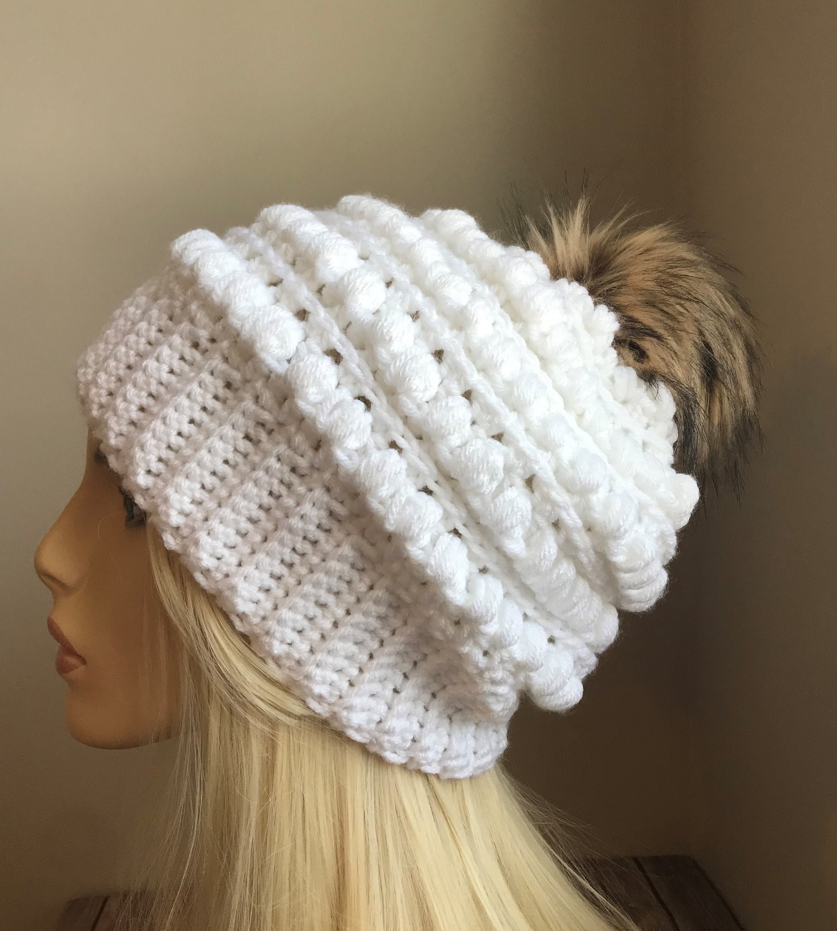 Crochet Women's White Slouchy Beanie with Pompom Etsy.de