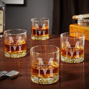 Custom Whiskey Glass Set of 4 - Etched Whiskey Glass Set, Barware Gift for Him, Whiskey Lover Gift for Dad, Gift for Grandpa