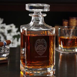Custom Police Decanter - Personalized Whiskey Decanter Police Gift, Police Officer Retirement Gift, Law Enforcement Graduation *