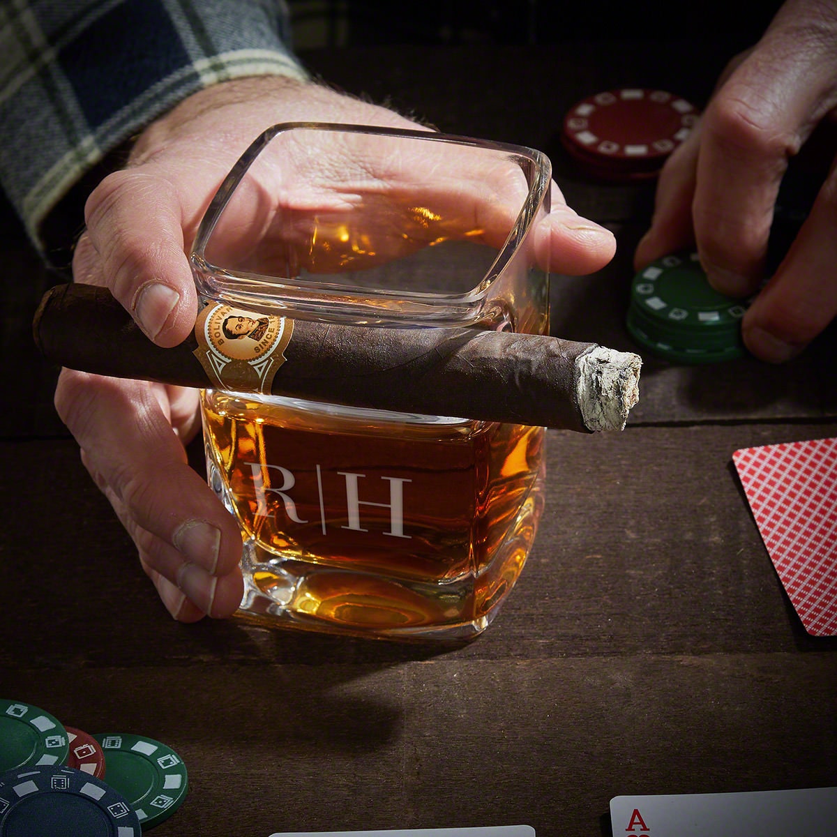 Quinton Custom Whiskey Cigar Glass Holder - Whiskey Lover Gifts, Ciga…