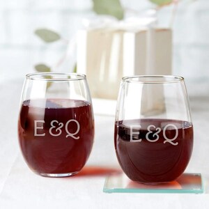 Copa de vino personalizada: copa de vino sin tallo grabada, regalo para despedida de soltera, regalo para amantes del vino, copas sin tallo personalizadas imagen 9