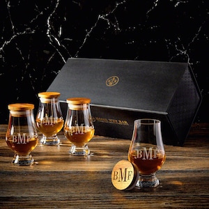 Custom Whiskey Glasses Set - 9 pc Whiskey Gift Set, Glencairn Glasses, Anniversary Gift for Husband, Whiskey Lover Gift for Dad